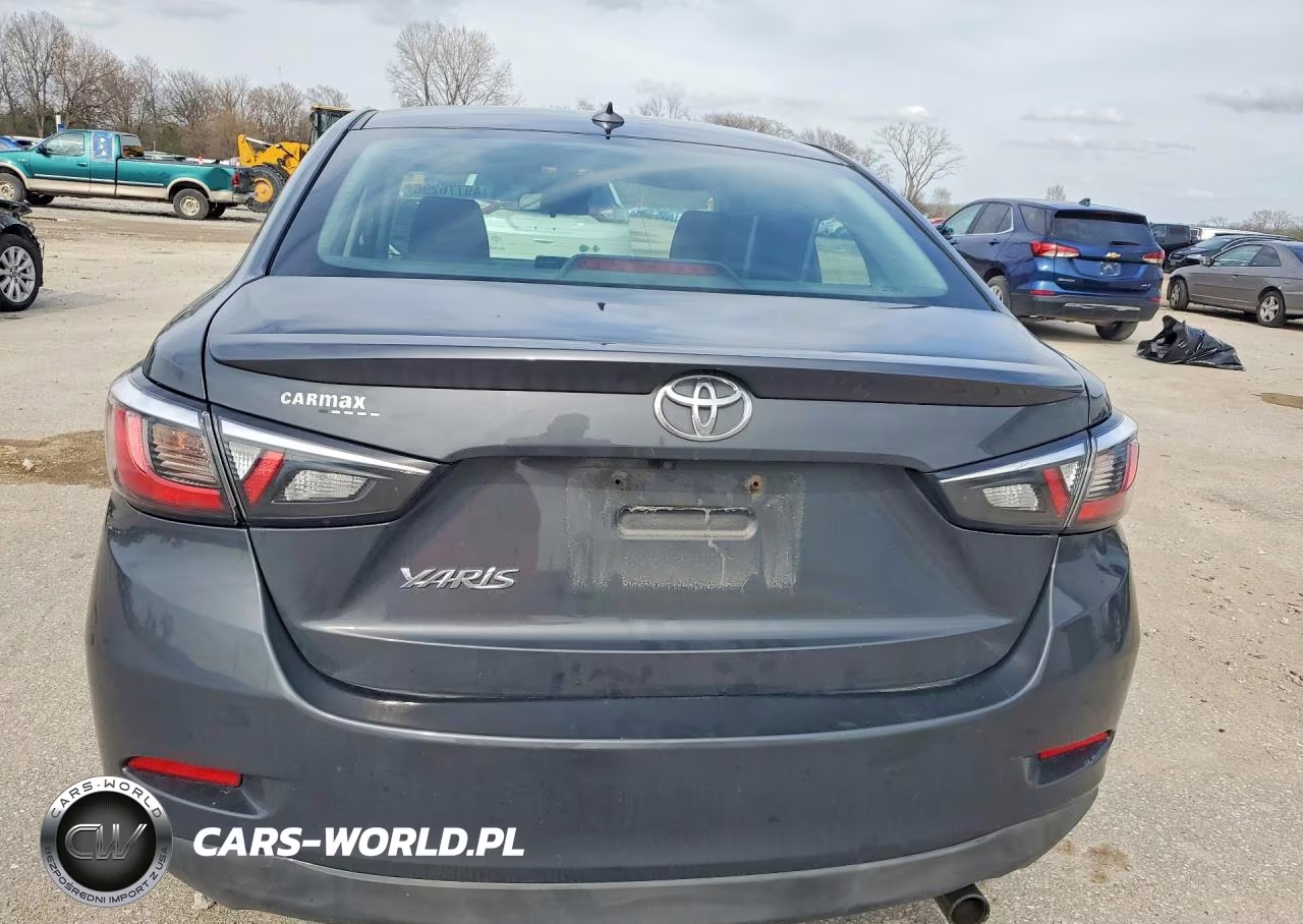 2019 Toyota Yaris Le VIN:3MYDLBYV0KY509780 - 6