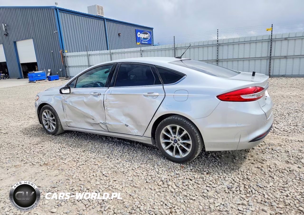 2017 Ford Fusion Se VIN:3FA6P0H75HR330371 - 2