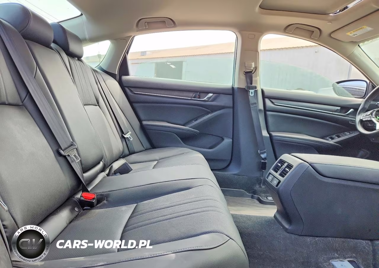2021 Honda Accord Touring Hybrid VIN:1HGCV3F93MA019262 - 10