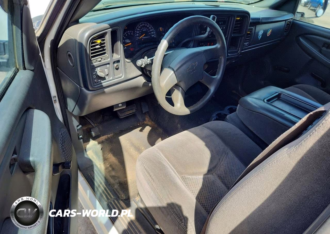 2007 Chevrolet Silverado C1500 Classic VIN:1GCEC19Z07Z205005 - 8