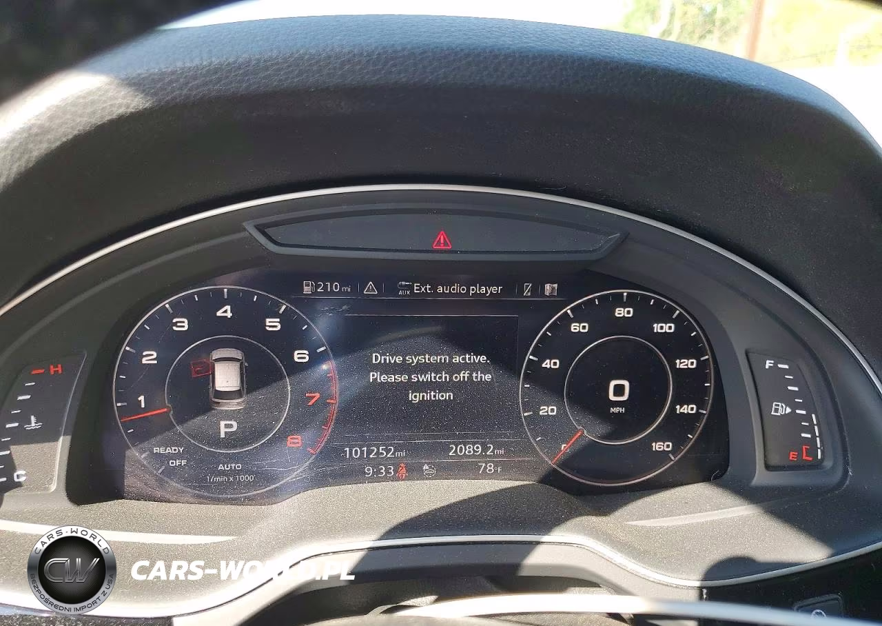 2018 Audi Q7 Prestige VIN:WA1VAAF7XJD027823 - 9