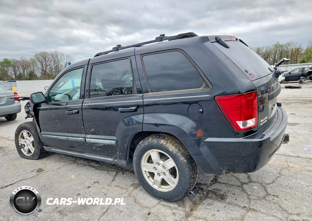 2007 Jeep Grand Cherokee Laredo VIN:1J8HR48P77C590233 - 2