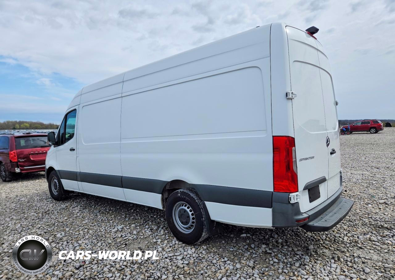 2021 Mercedes Benz Sprinter 2500 Delivery Van VIN:W1Y4DCHY8MT047102 - 2