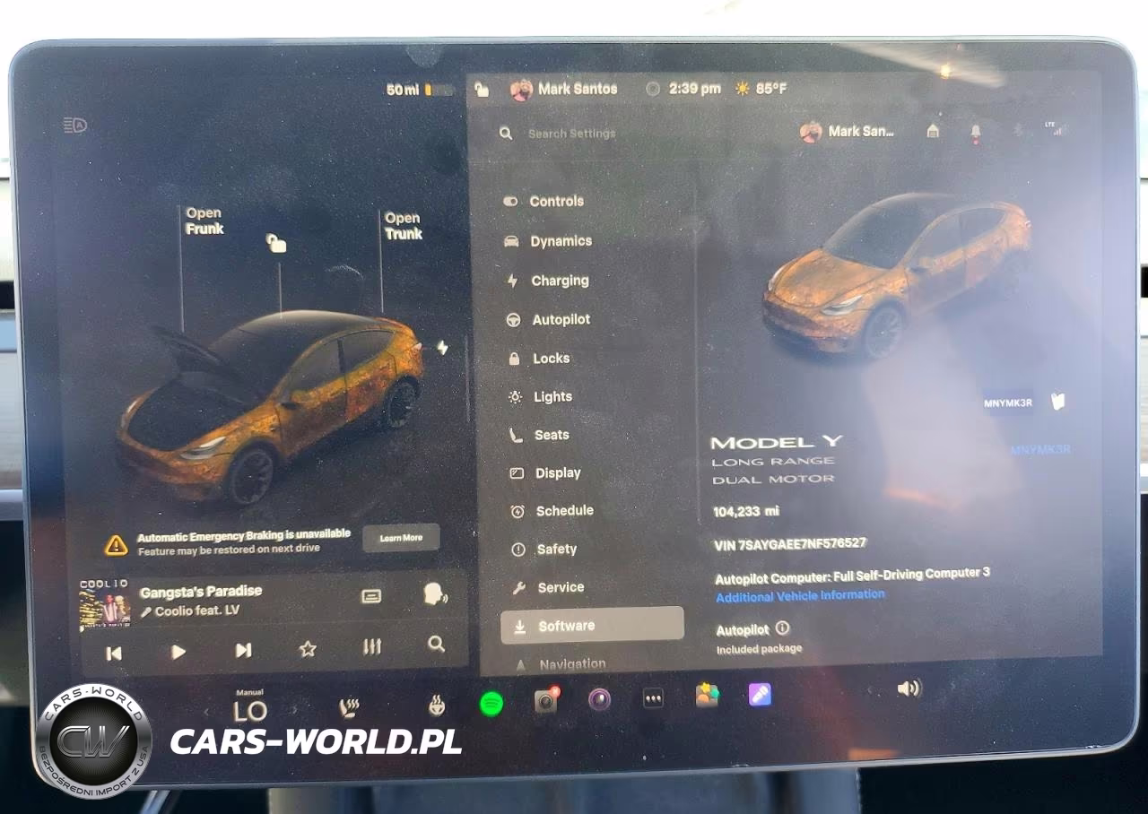 2022 Tesla Model Y VIN:7SAYGAEE7NF576527 - 9