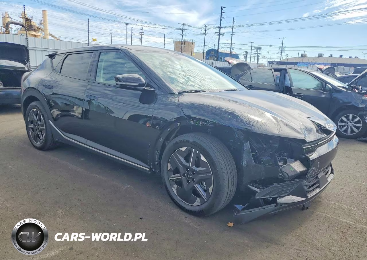2025 Kia Ev6 Light Long Range VIN:5XYC34JA7SG013893 - 4