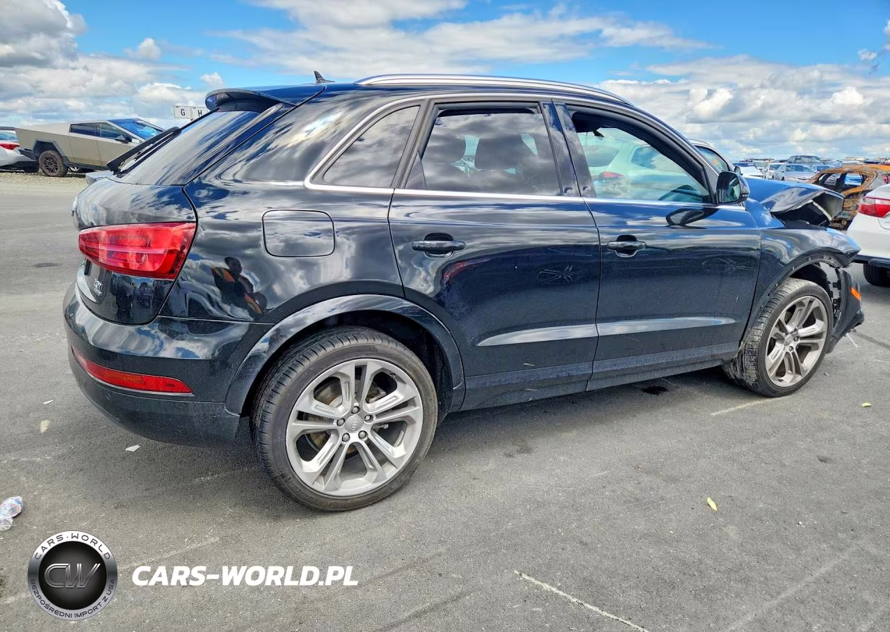 2017 Audi Q3 Premium Plus VIN:WA1JCCFS0HR008638 - 3