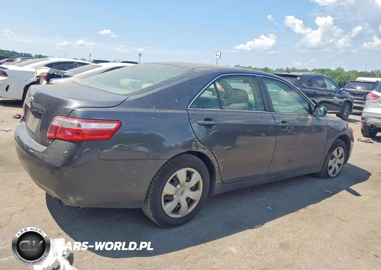 2007 Toyota Camry Le VIN:JTNBE46K573128703 - 3