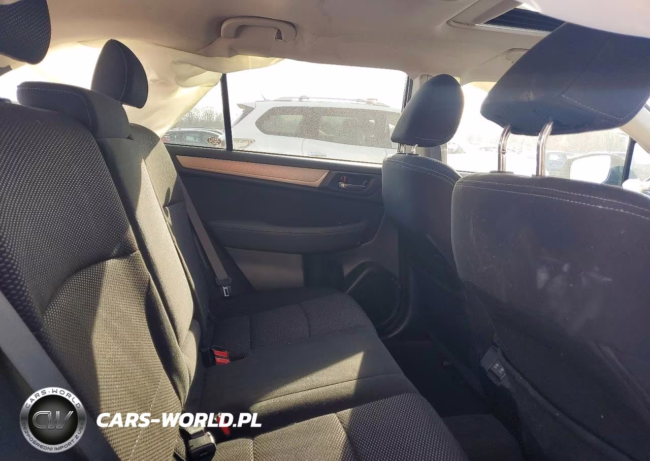 2019 Subaru Outback 2.5I Premium VIN:4S4BSAHC8K3380516 - 10
