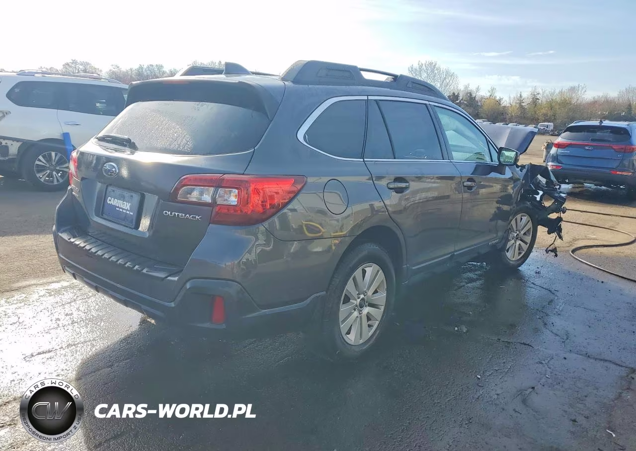 2019 Subaru Outback 2.5I Premium VIN:4S4BSAHC8K3380516 - 3