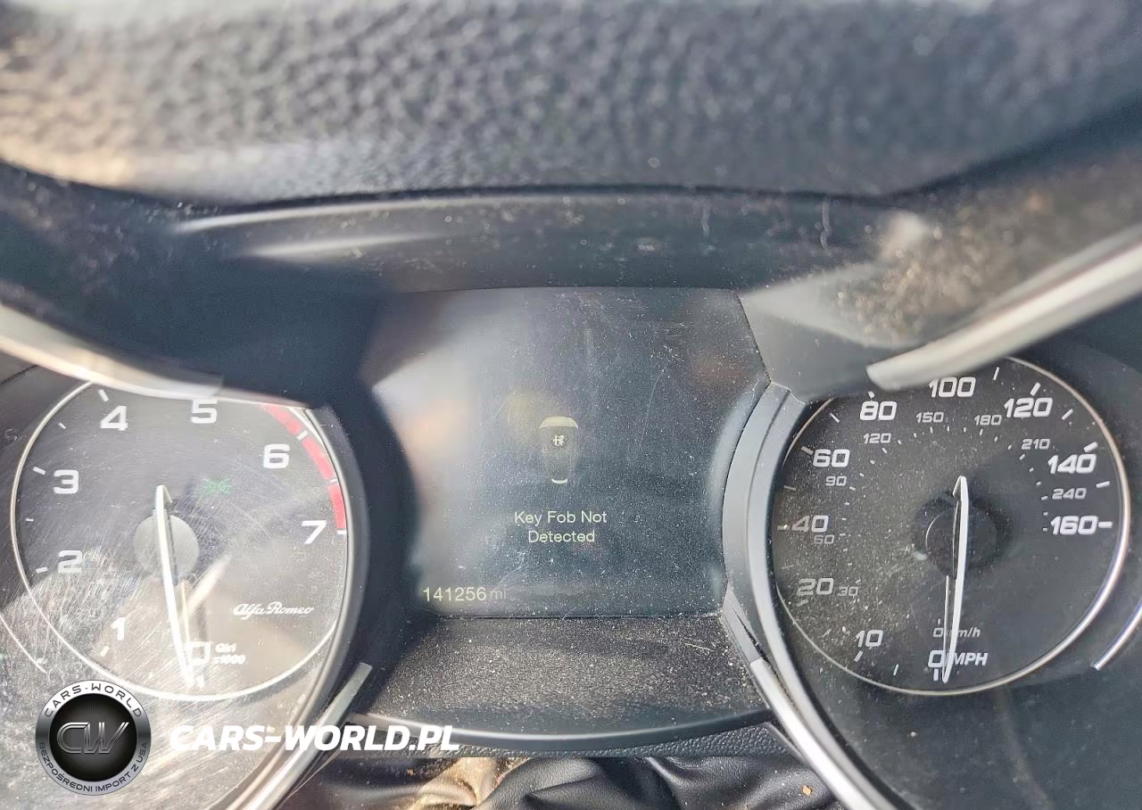 2018 Alfa Romeo Stelvio Ti VIN:ZASFAKBN6J7B60007 - 9