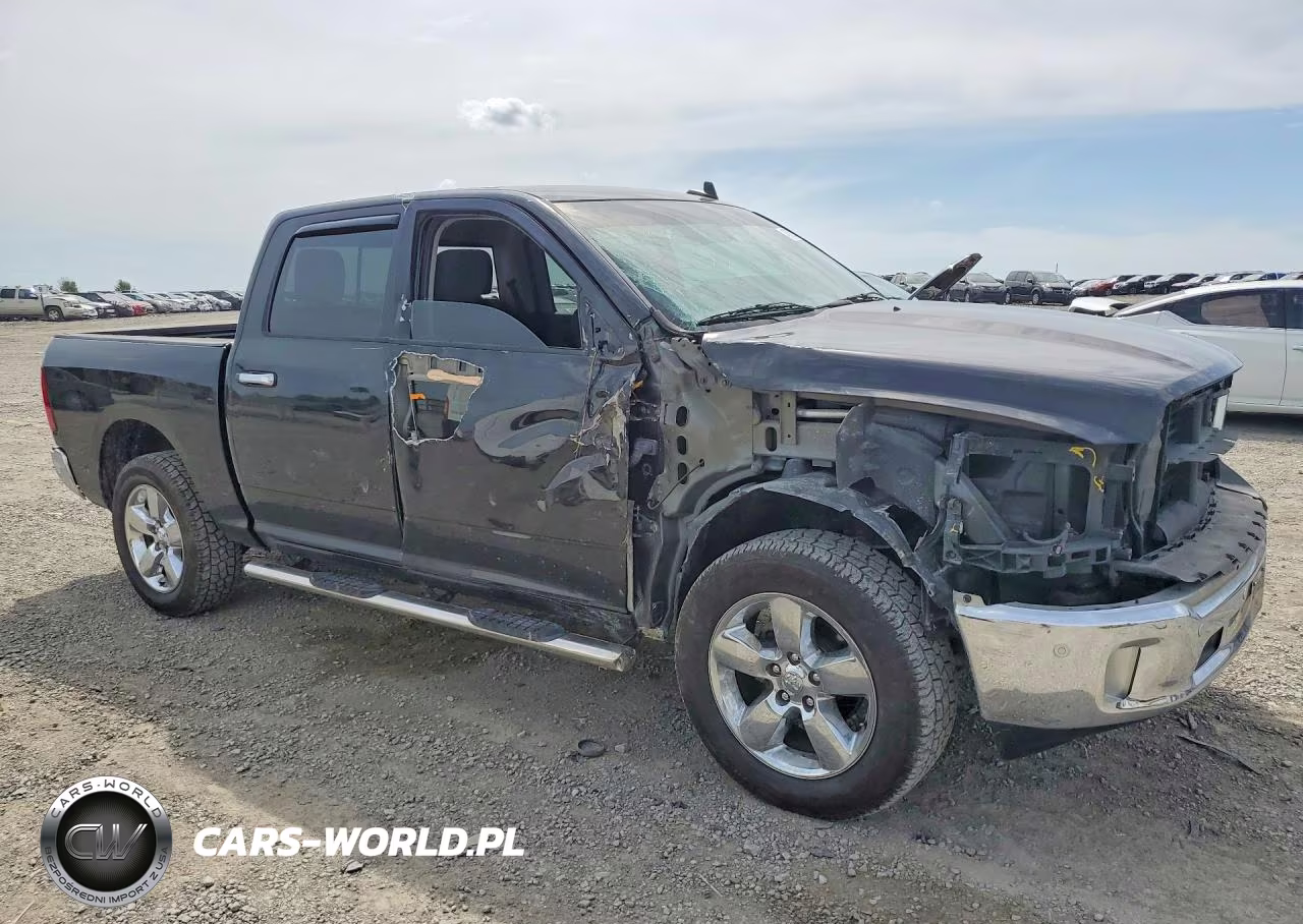2018 Ram 1500 Slt VIN:3C6RR7LT3JG182552 - 4
