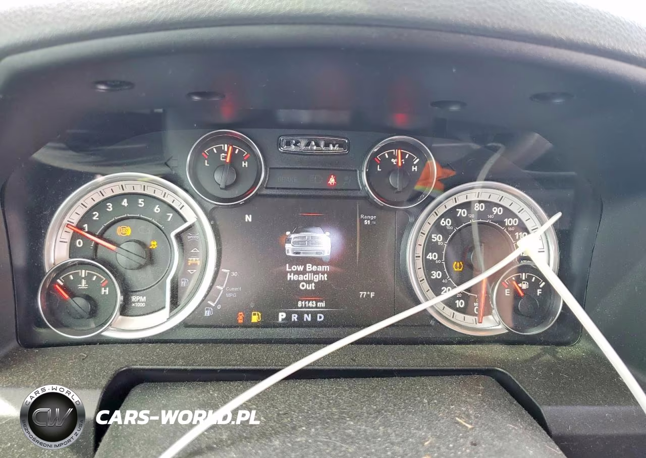 2018 Ram 1500 Slt VIN:3C6RR7LT3JG182552 - 9