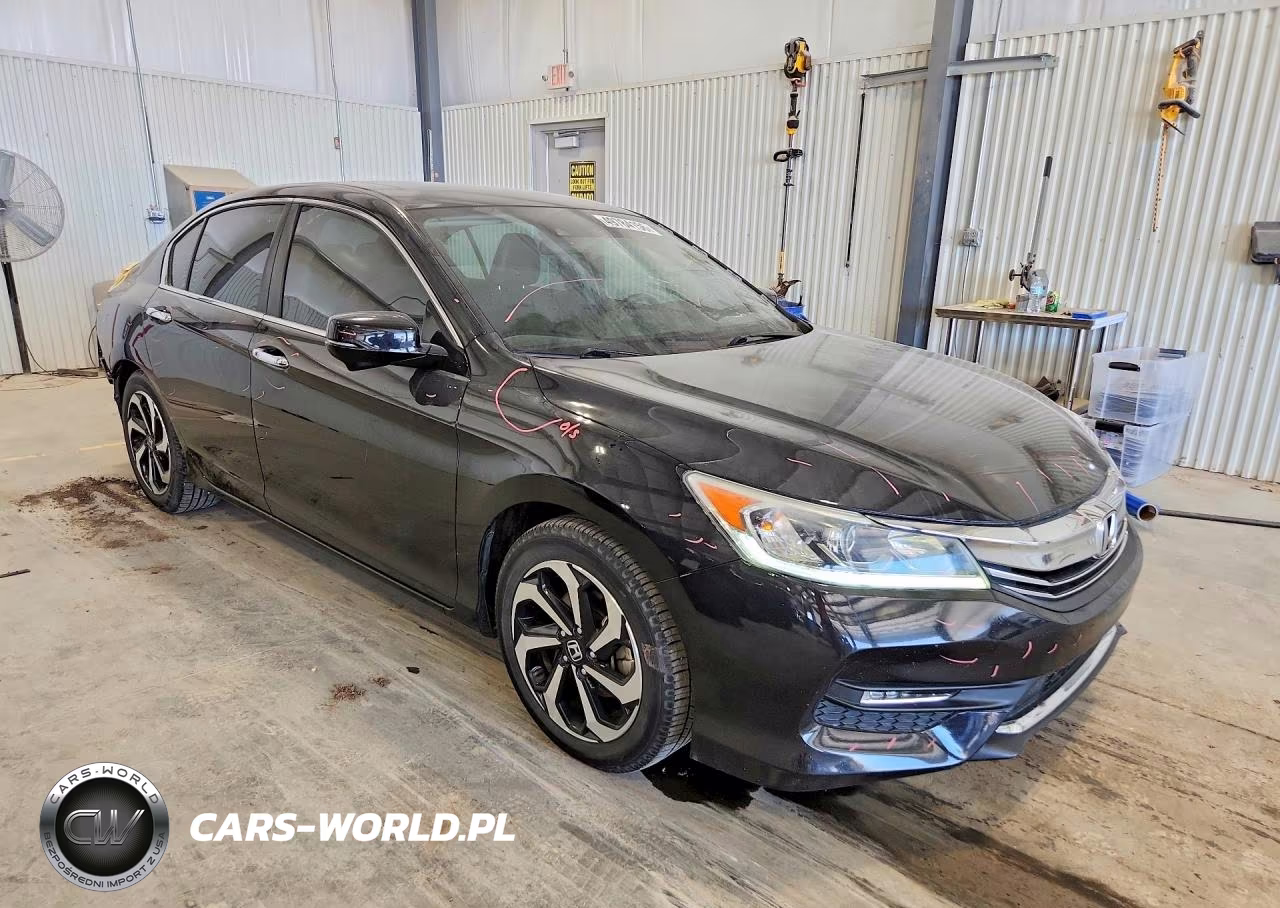 2017 Honda Accord Ex VIN:1HGCR2F01HA129913 - 4