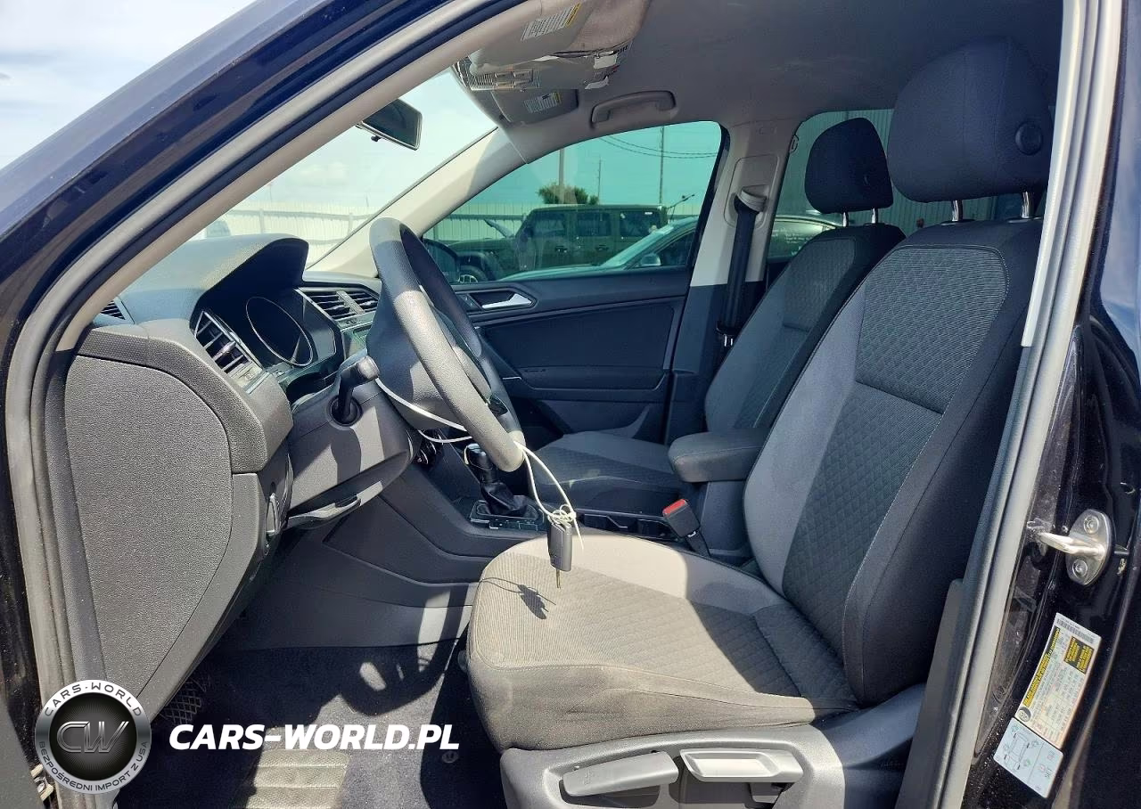 2020 Volkswagen Tiguan S VIN:3VV1B7AX6LM063061 - 7