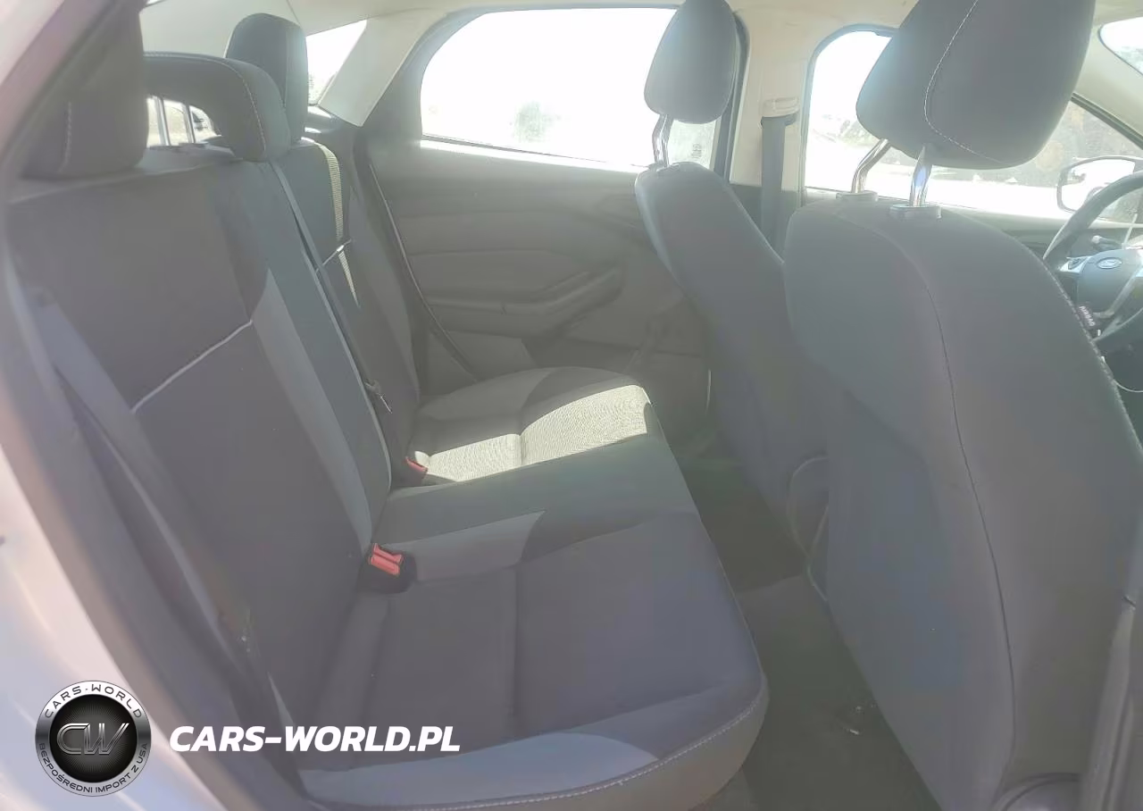 2014 Ford Focus S VIN:1FADP3E25EL169113 - 10