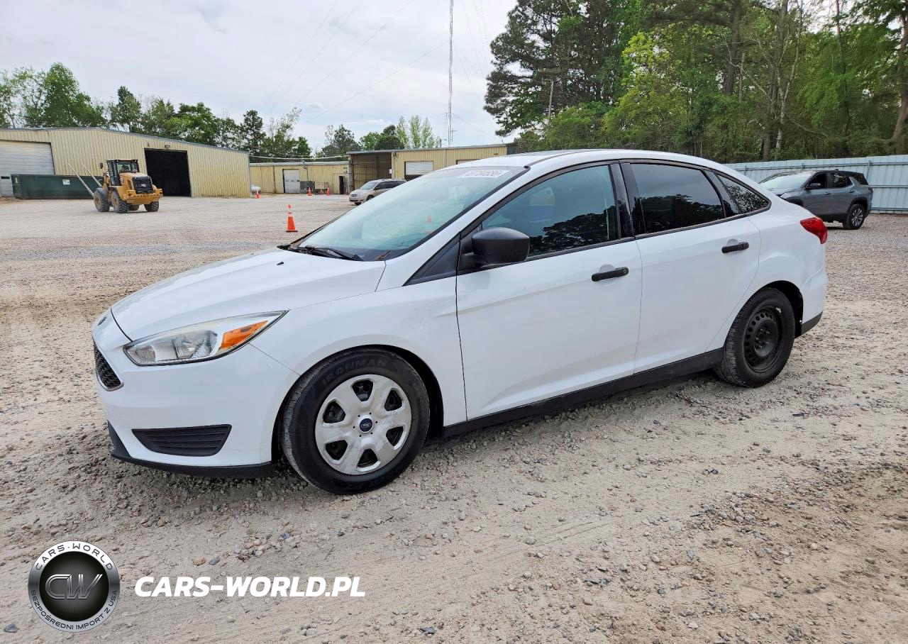 2016 Ford Focus S