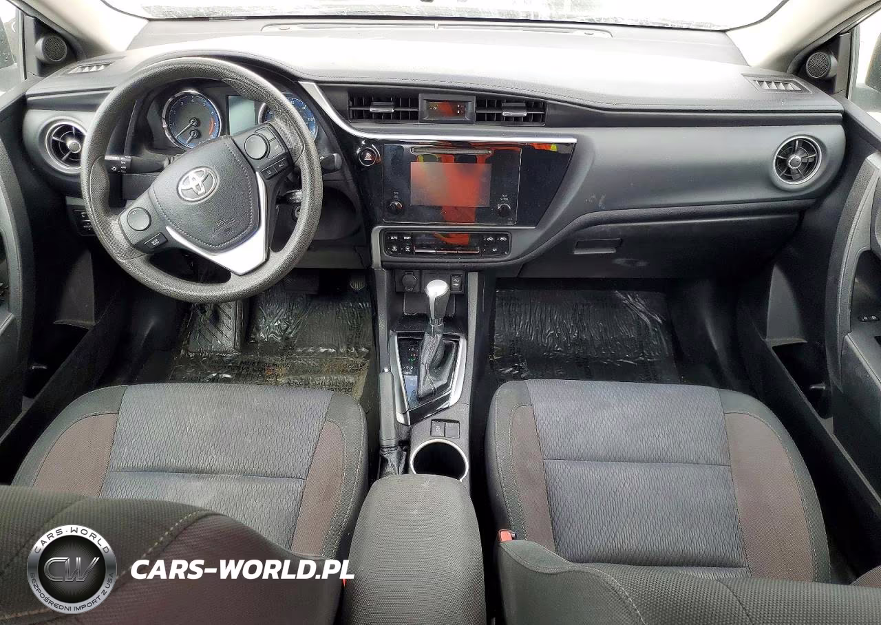 2019 Toyota Corolla Le VIN:2T1BURHE0KC233757 - 8