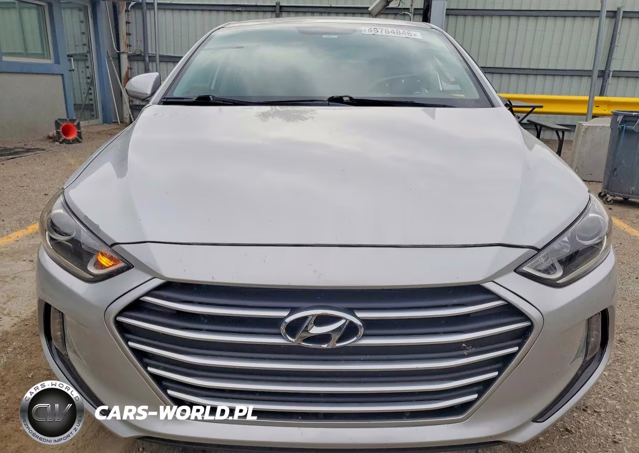 2018 Hyundai Elantra Value Edition VIN:5NPD84LF0JH324295 - 5