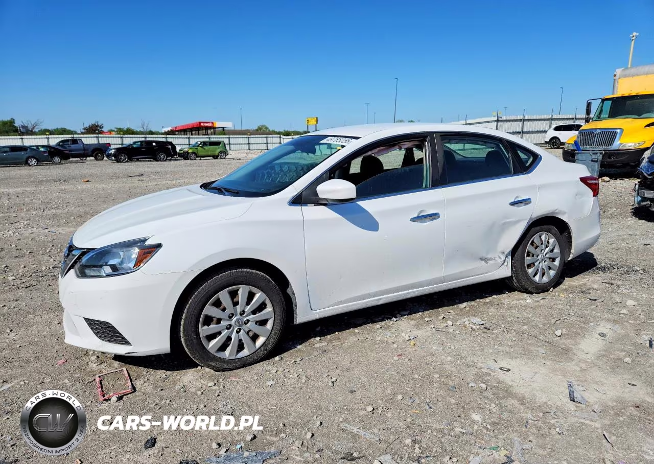2018 Nissan Sentra S – zdjęcie 1 z 12