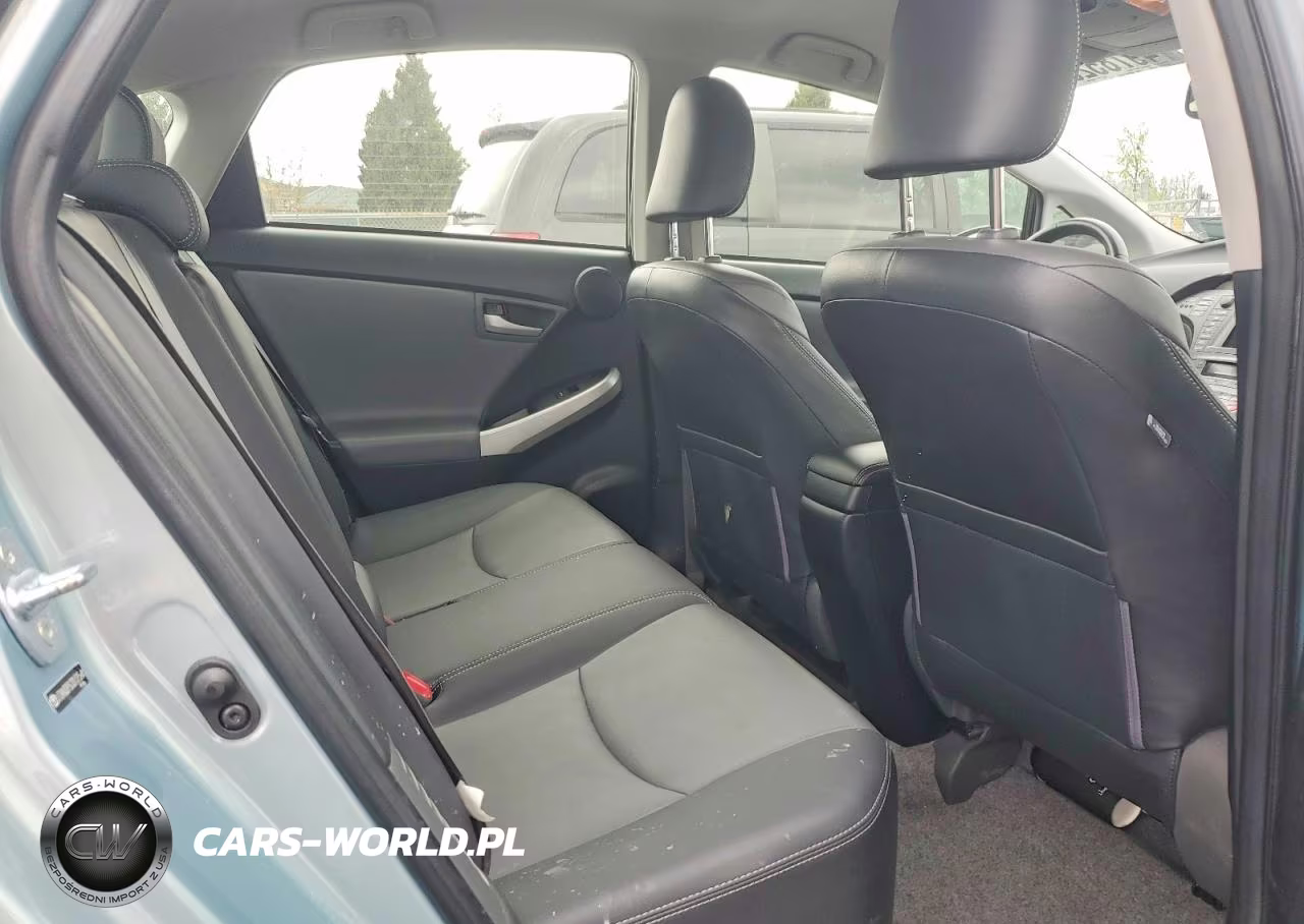 2012 Toyota Prius Plug-In Hybrid Advanced VIN:JTDKN3DP5C3013154 - 10