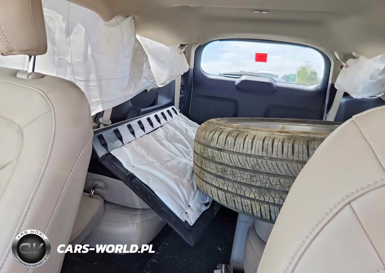 2023 Ford Explorer Limited VIN:1FMSK7FH2PGB15415 - 10