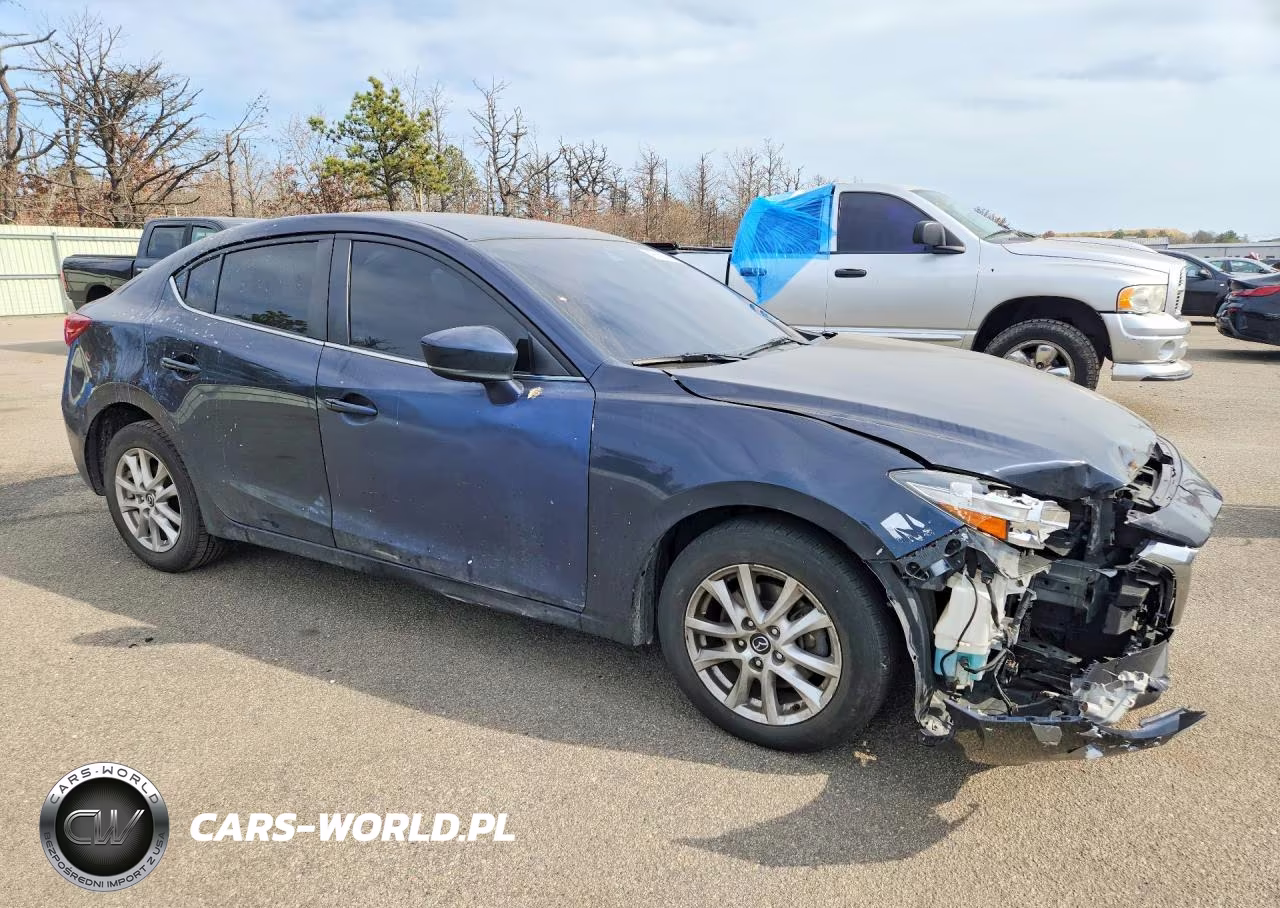2018 Mazda 3 Sport VIN:3MZBN1U77JM229181 - 4