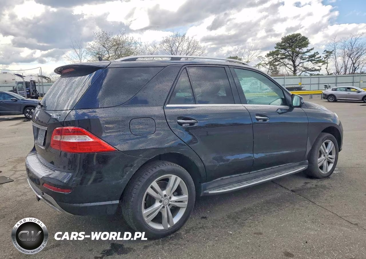 2014 Mercedes-Benz Ml 350 4Matic VIN:4JGDA5HB6EA406329 - 3
