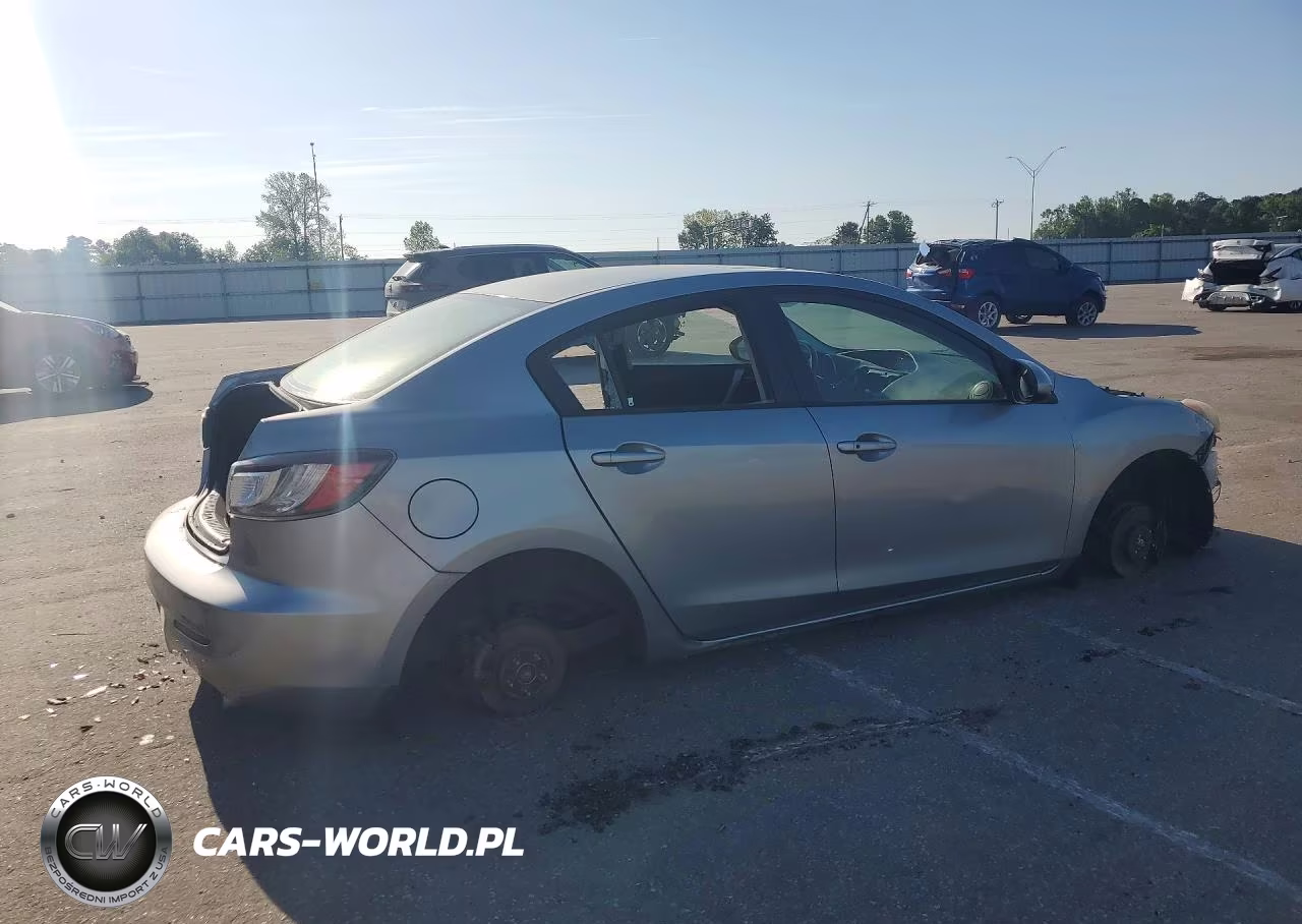 2012 Mazda 3 S VIN:JM1BL1V52C1679634 - 3