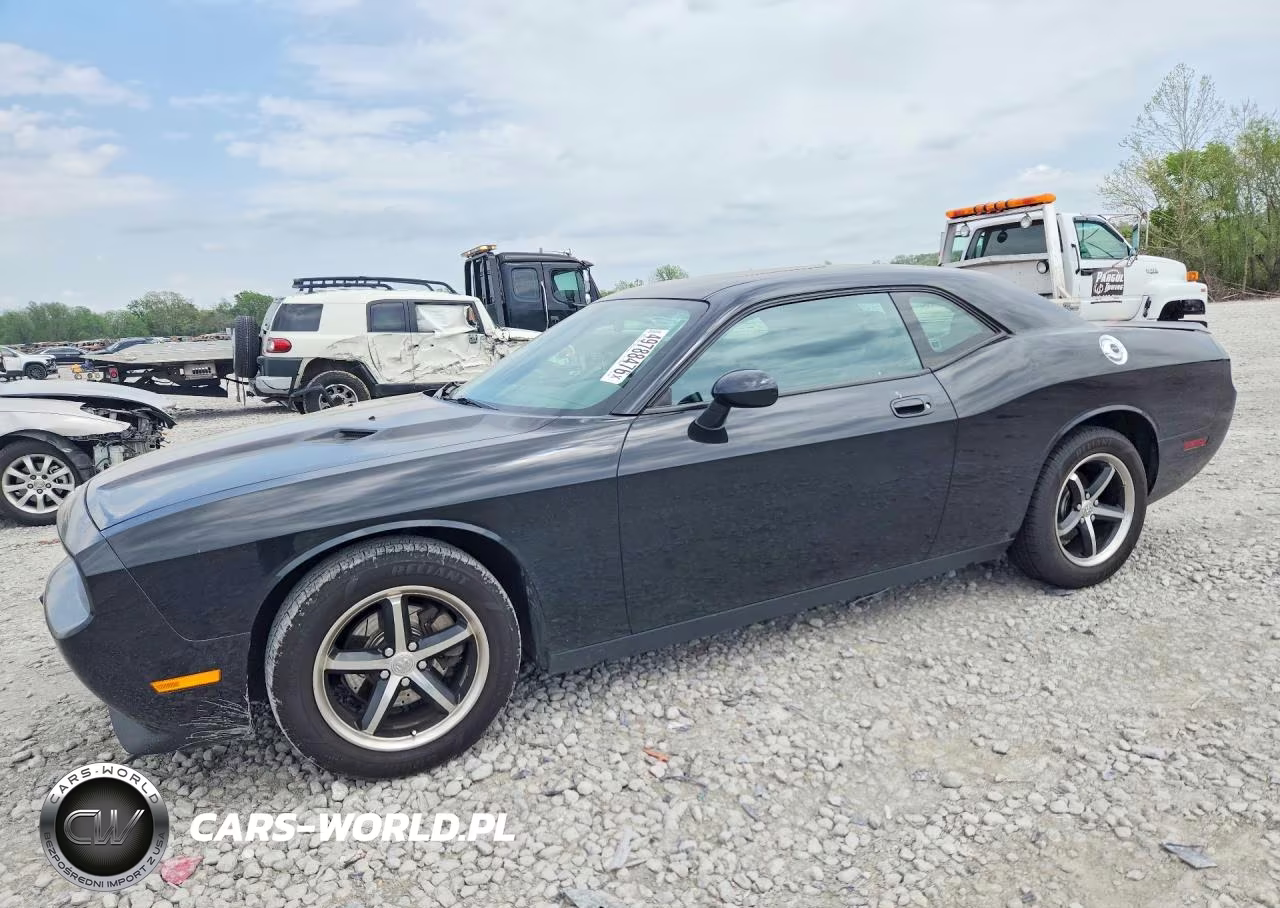 2010 Dodge Challenger Se