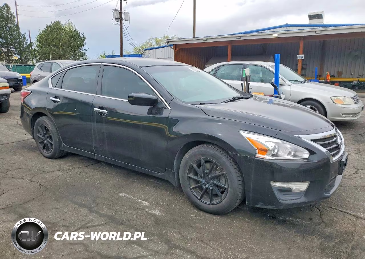 2015 Nissan Altima 2.5 S VIN:1N4AL3AP9FC293967 - 4