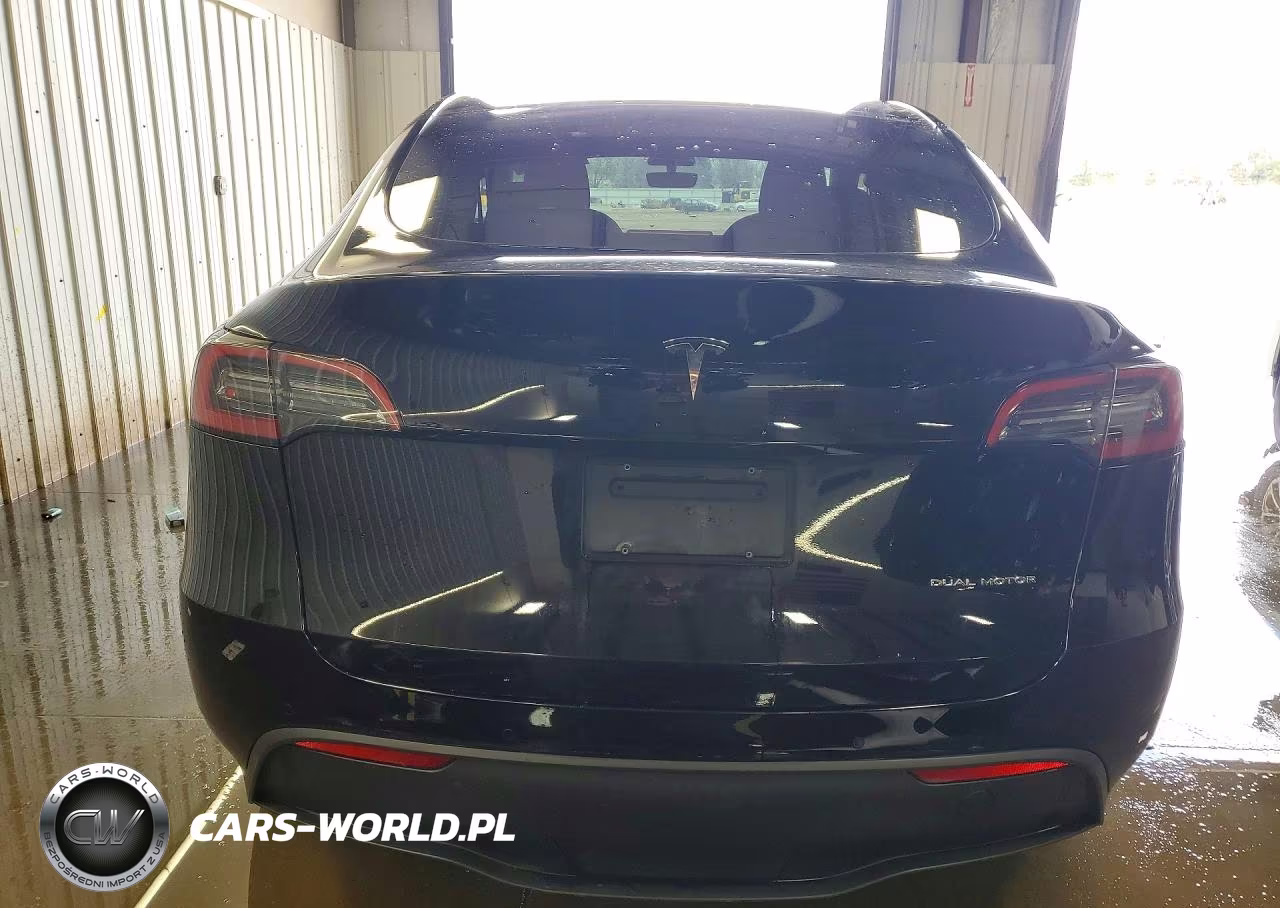 2021 Tesla Model Y VIN:5YJYGDEE2MF261390 - 6