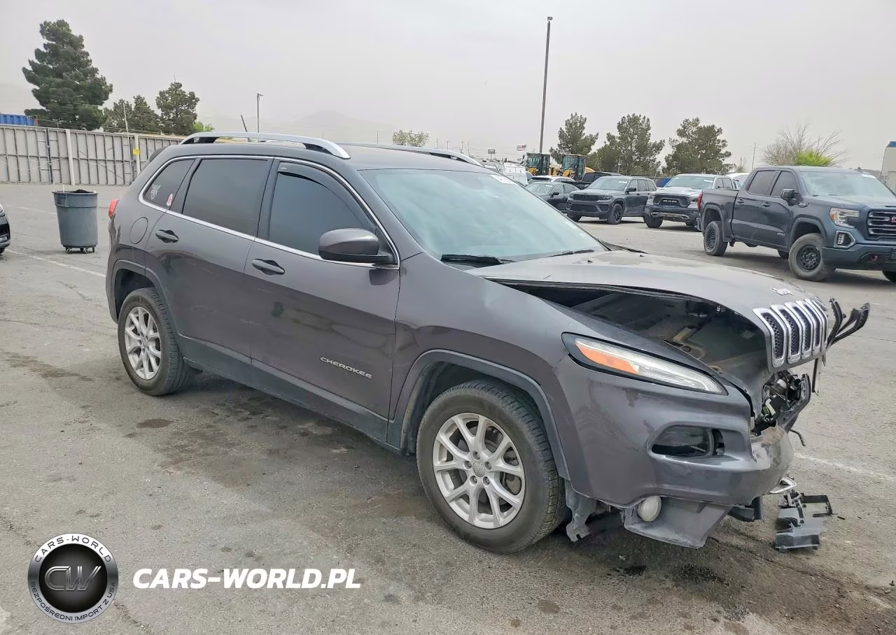 2016 Jeep Cherokee Latitude VIN:1C4PJLCB7GW323687 - 4
