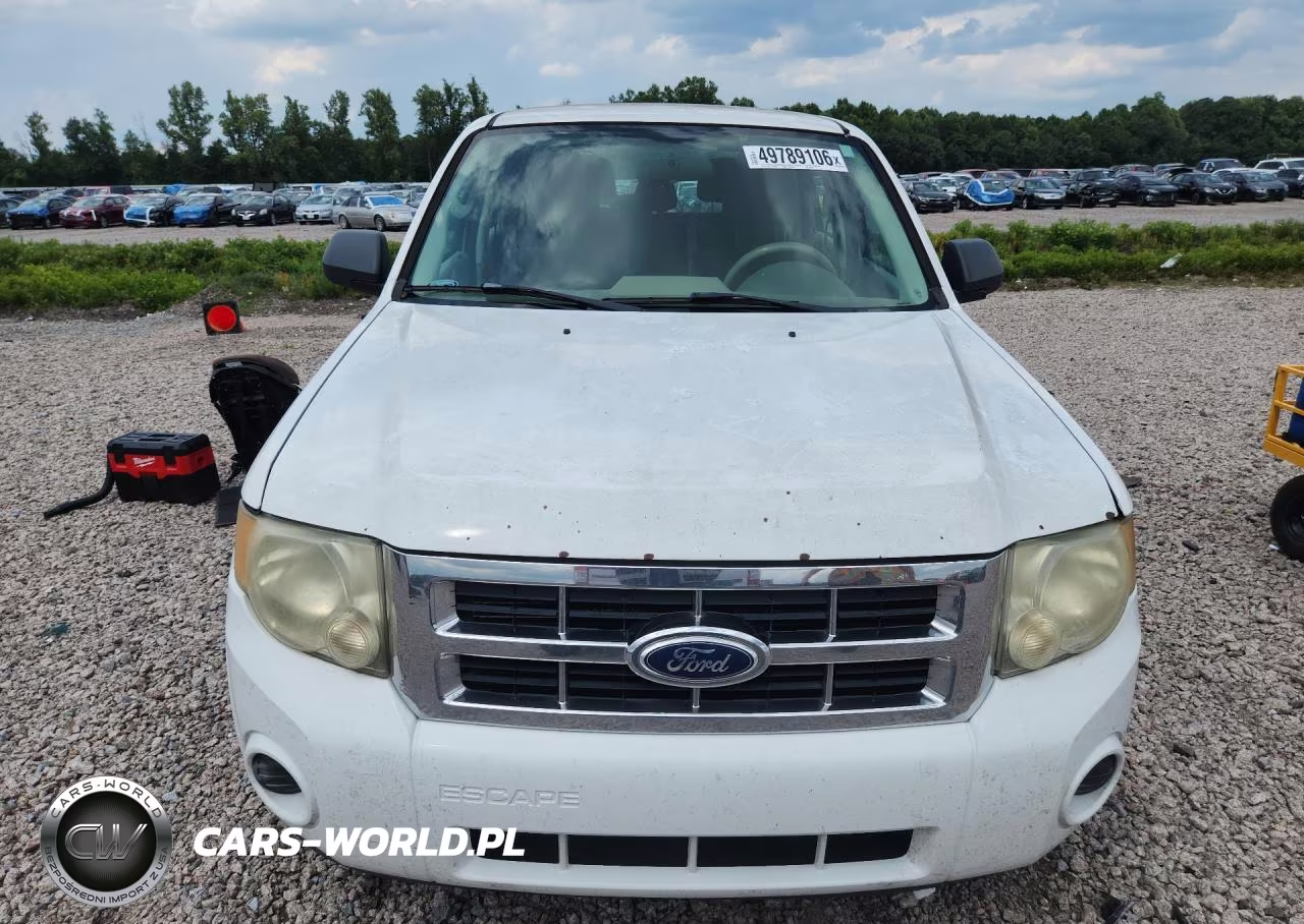 2011 Ford Escape Xls VIN:1FMCU9C76BKA38964 - 5