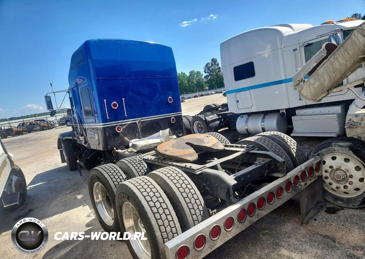 1999 Kenworth W900 Semi Truck VIN:1XKWDB9X2XJ828229 - 3