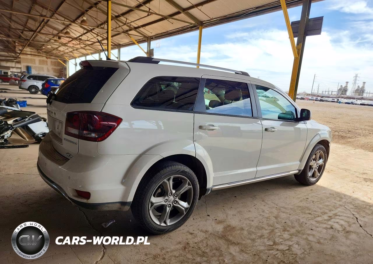 2016 Dodge Journey Crossroad VIN:3C4PDCGG0GT195215 - 3