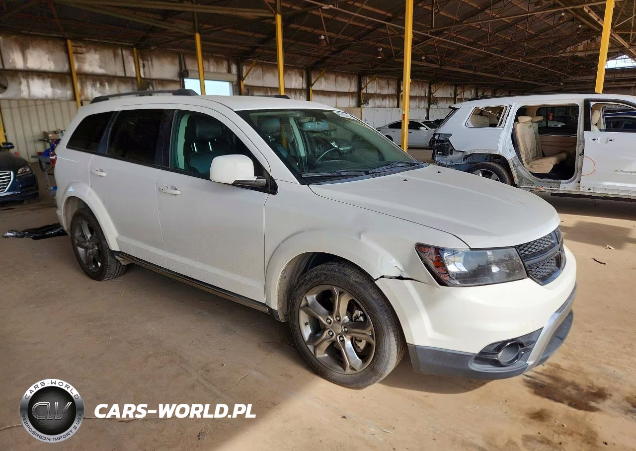 2016 Dodge Journey Crossroad VIN:3C4PDCGG0GT195215 - 4