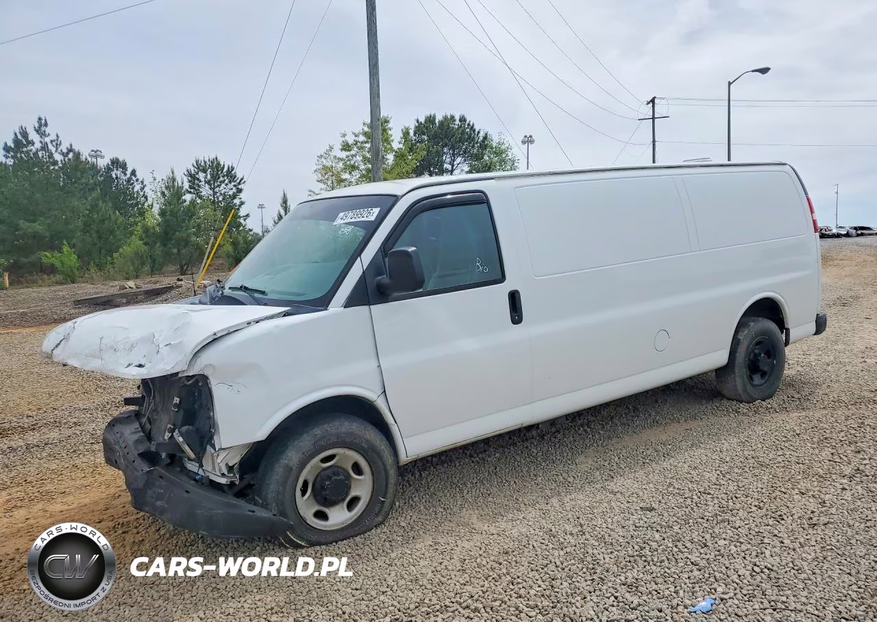 2015 Chevrolet Express G2 Delivery Van