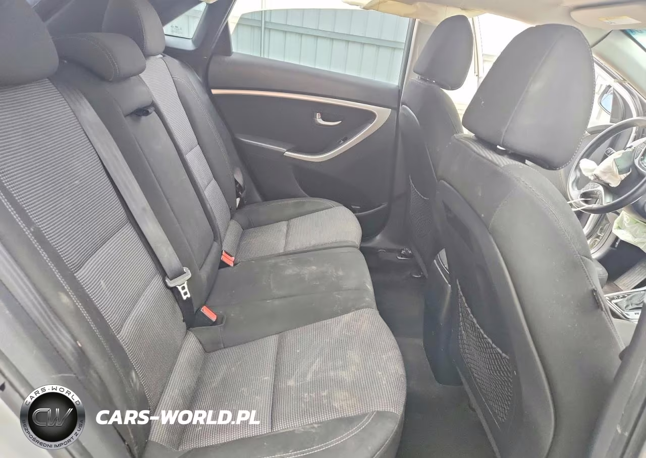 2016 Hyundai Elantra Gt Base VIN:KMHD35LH7GU262152 - 10