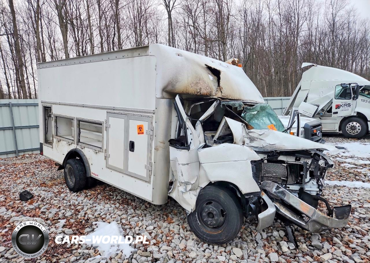 2024 Pc Ford E450 Super