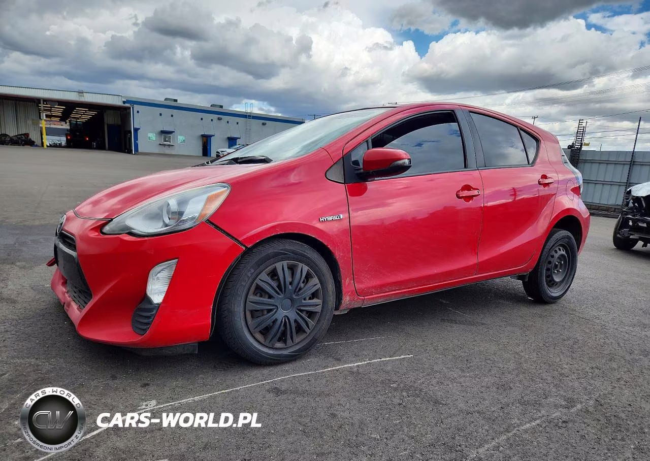 2016 Toyota Prius C Three