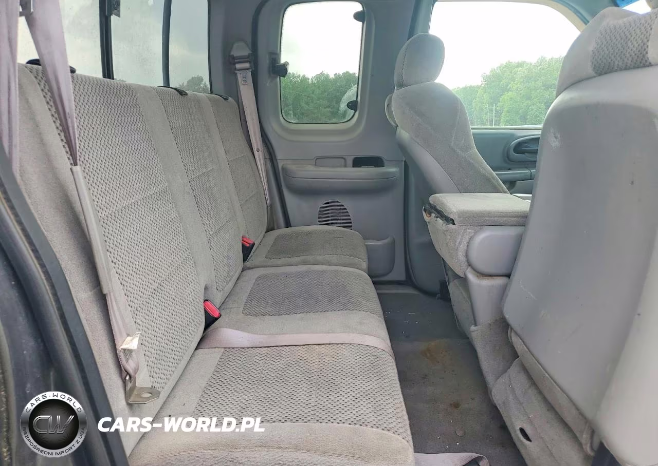 2002 Ford F150 VIN:1FTRX18L12NA53383 - 10