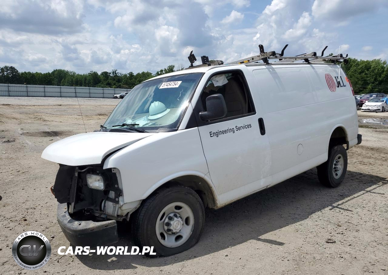 2017 Chevrolet Express G2500