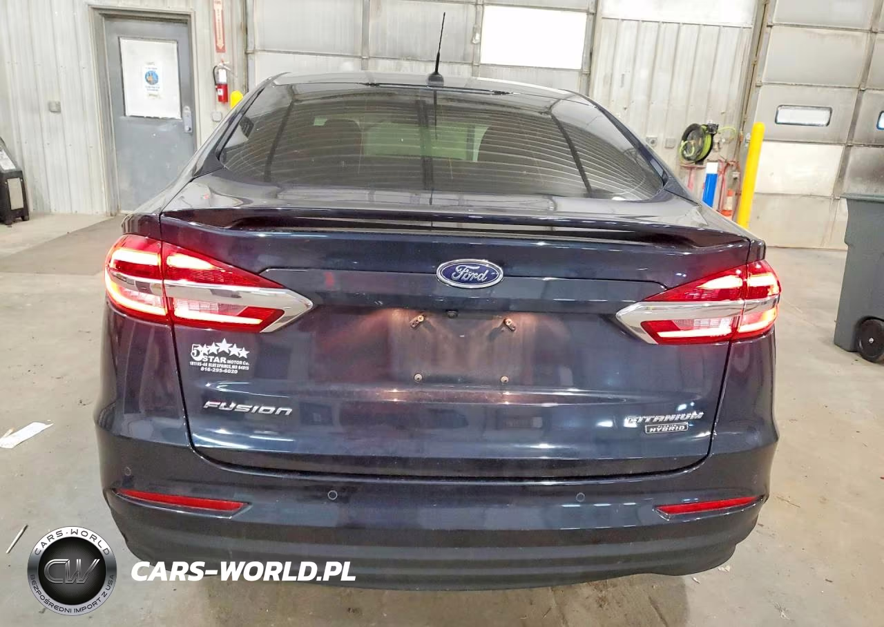 2020 Ford Fusion Titanium VIN:3FA6P0SU3LR159062 - 6