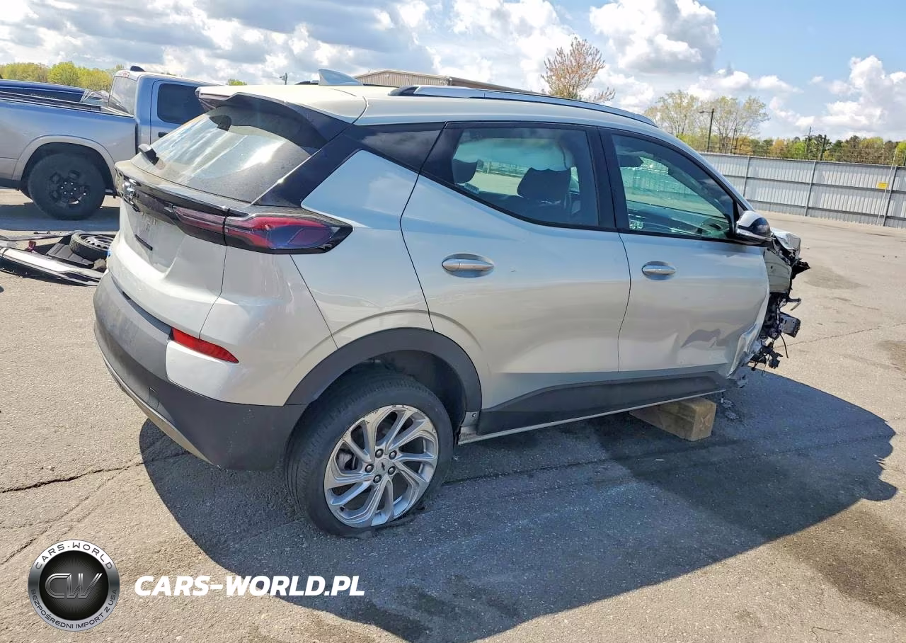 2023 Chevrolet Bolt Euv Lt VIN:1G1FY6S02P4165157 - 3