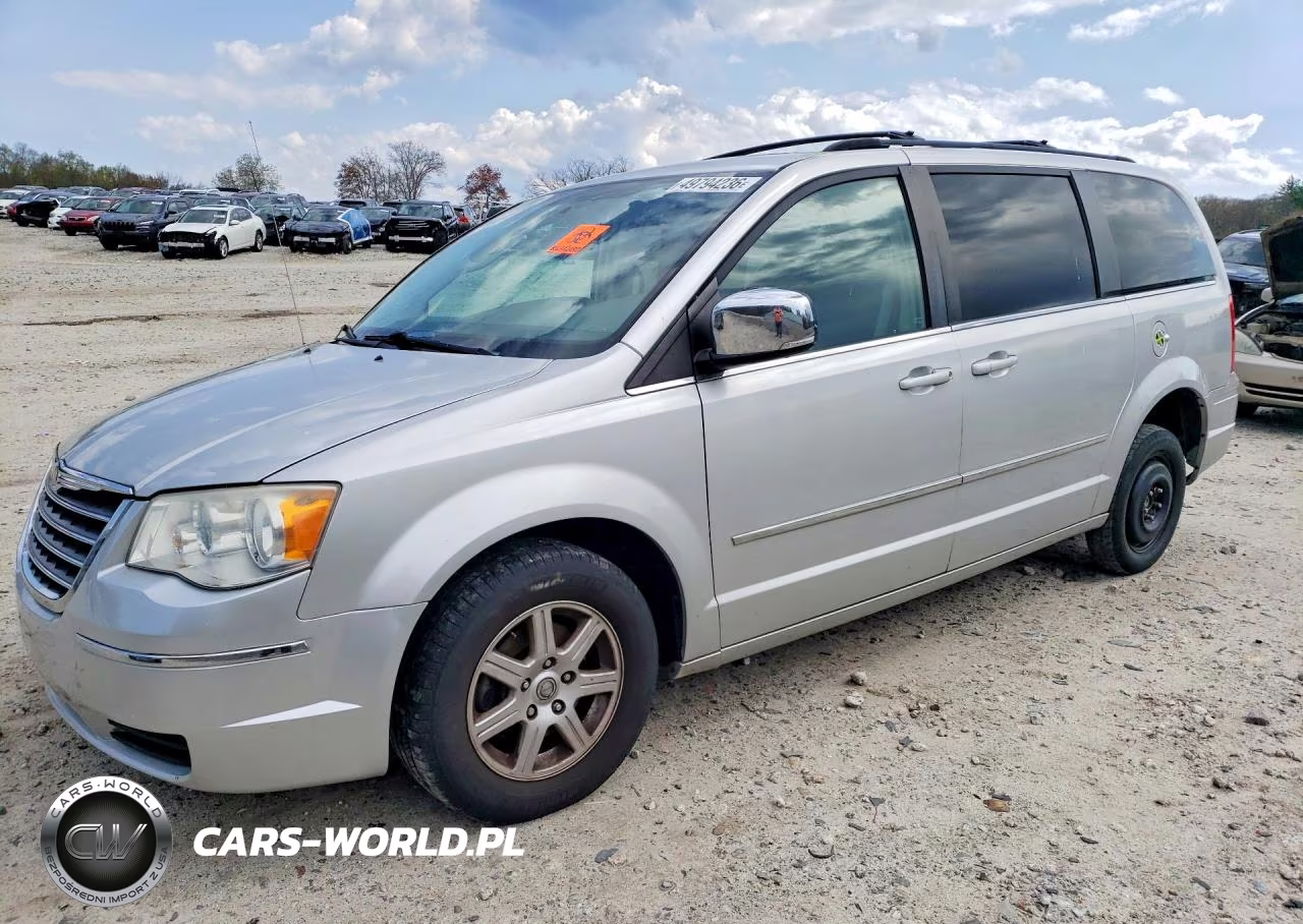 2010 Chrysler Town & Country Touring