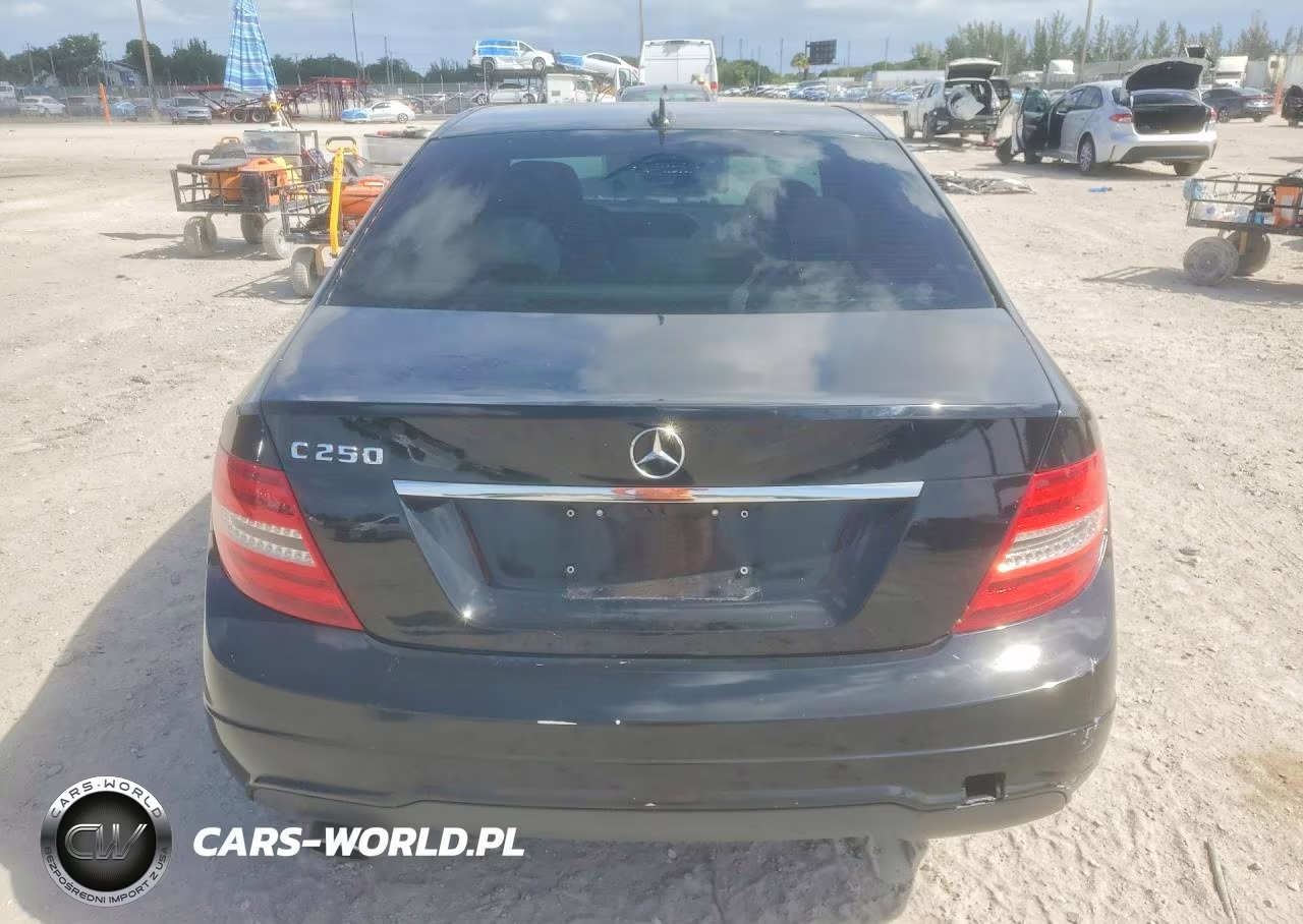 2012 Mercedes-Benz C 250 VIN:WDDGF4HB9CR232791 - 6