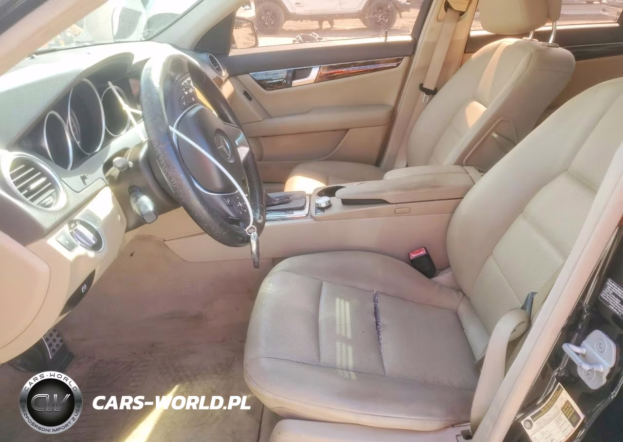 2012 Mercedes-Benz C 250 VIN:WDDGF4HB9CR232791 - 7