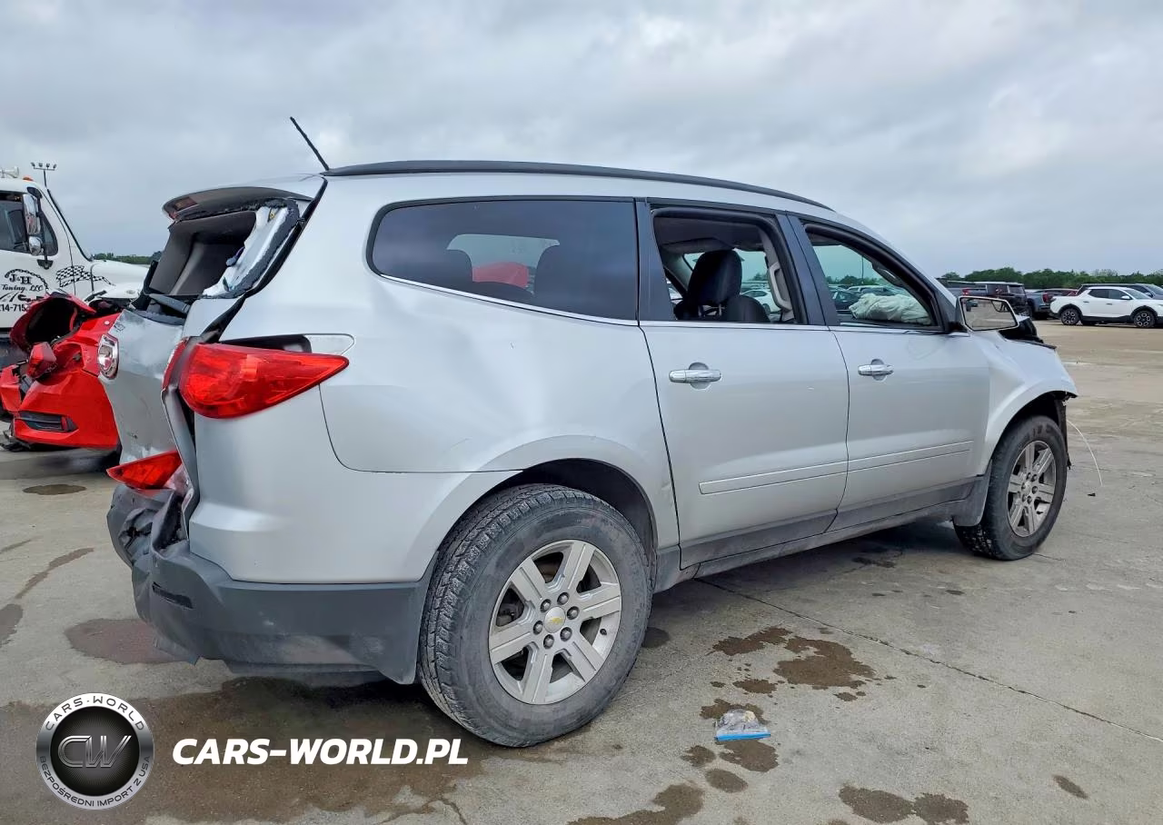 2011 Chevrolet Traverse Lt VIN:1GNKVGED9BJ132550 - 3