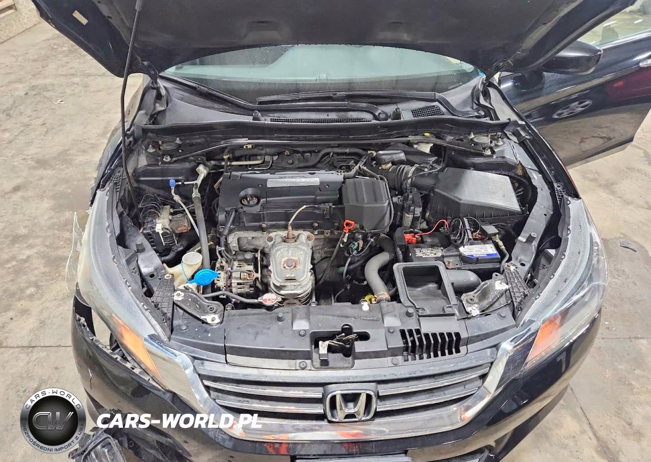 2014 Honda Accord Sport VIN:1HGCR2F52EA029892 - 11