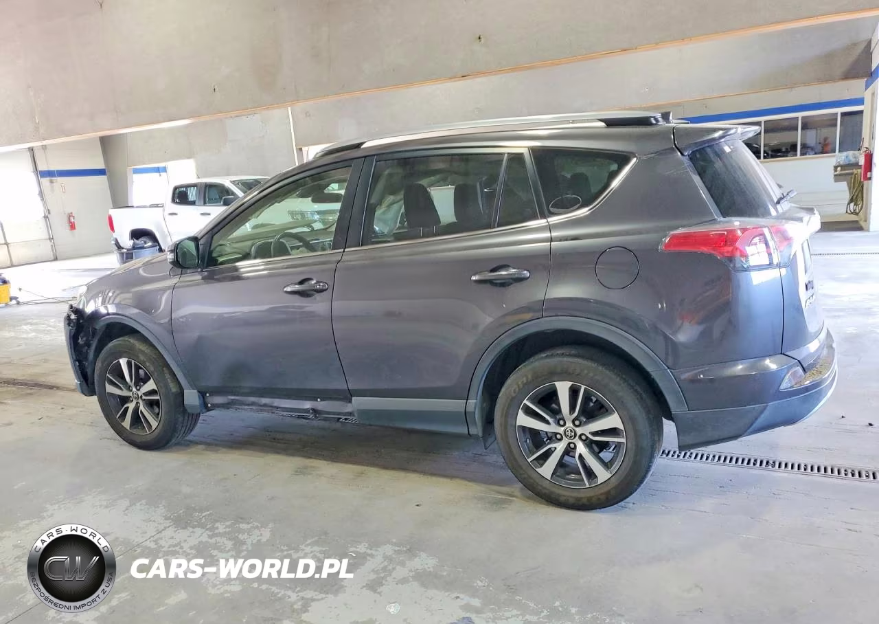 2018 Toyota Rav4 Xle VIN:JTMRFREV3JJ746940 - 2